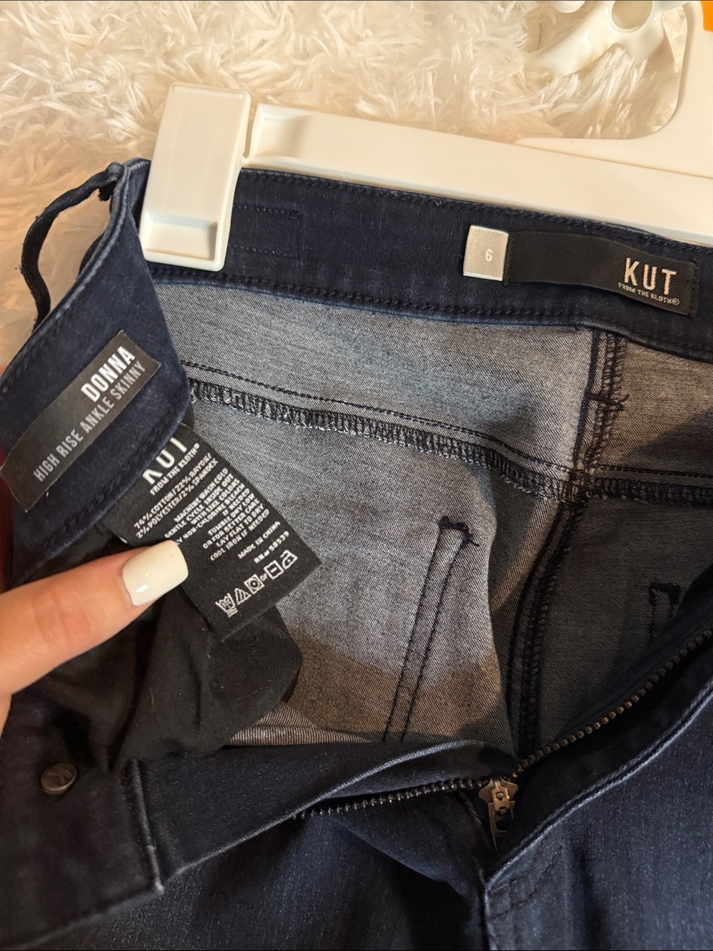 Kut from the Kloth Navy High-Rise Skinny Jeans - Picture 2 of 2